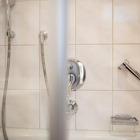 Апартаменти Bernadein *