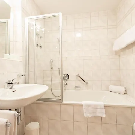 Bernadein * Гарміш-Партенкірхен